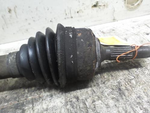 Aandrijfas links-voor van een Peugeot 206, Auto-onderdelen, Remmen en Aandrijving, Peugeot, Gebruikt, 3 maanden garantie, Ophalen of Verzenden