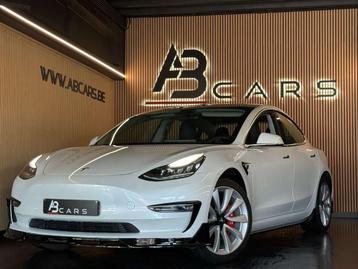 Tesla Model 3 44 kWh * SPORT MAXTON * GARANTIE 12 MOIS * beschikbaar voor biedingen