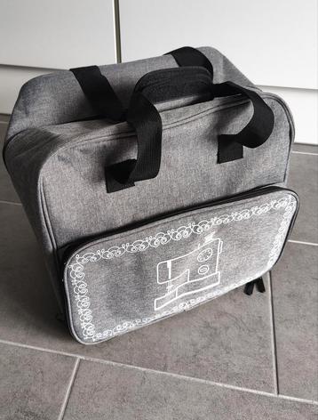 Tas voor overlock beschikbaar voor biedingen