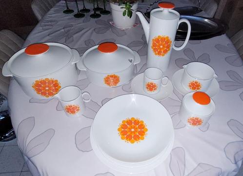 Vintage jaren 60-70 servies - 6 pers - 36 delig, Antiek en Kunst, Antiek | Servies compleet, Ophalen