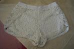 Forever21 Short kant ecru XS, Forever 21, Gedragen, Beige, Maat 34 (XS) of kleiner