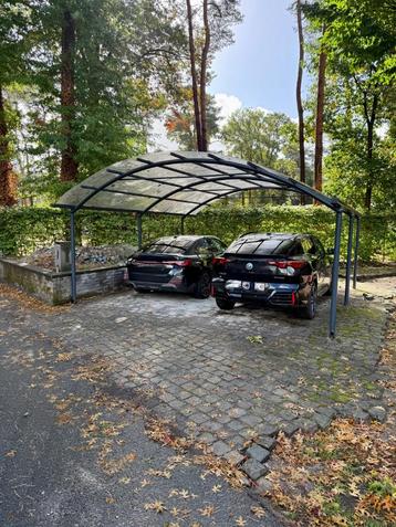 Carport Bozarc  beschikbaar voor biedingen