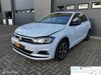 Volkswagen Polo 1.0 TSI Beats/CAMERA/NAVI/CRUISE, Auto's, Voorwielaandrijving, Stof, Gebruikt, 116 pk