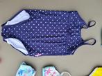 blauwe bikini, zwembroek, badpak met witte stippen, 116, Kinderen en Baby's, Kinderkleding | Maat 116, Ophalen of Verzenden, Zo goed als nieuw