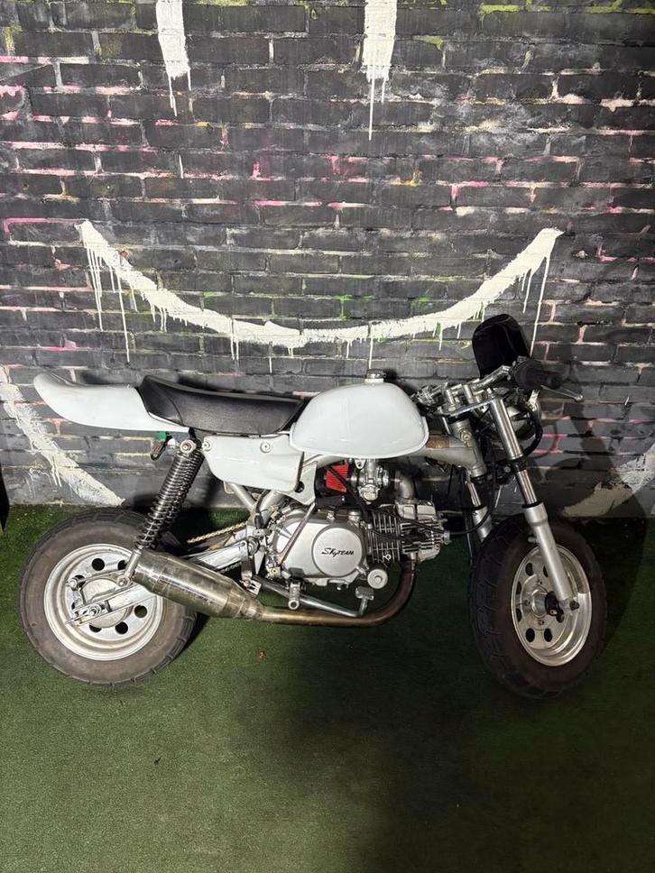 Monkey 125 cc A1, Fietsen en Brommers, Brommers | Overige merken, Ophalen