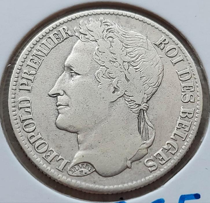 1 Franc 1833 (Gelauwerd) Leopold I / Zeer zeldzaam !!, Postzegels en Munten, Munten | België, Losse munt, Zilver, Ophalen of Verzenden