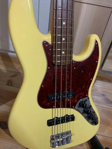 Fender Jazz bass Deluxe-serie