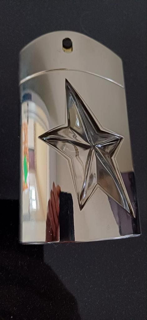 Parfum van Thierry Mugler, Handtassen en Accessoires, Uiterlijk | Parfum, Zo goed als nieuw
