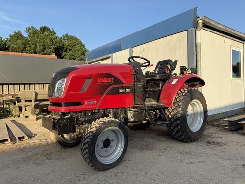 Knegt 304 G2 minitractor 4WD 30 PK, Zakelijke goederen, Landbouw | Tractoren, Overige merken, Gebruikt