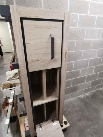 Tv Meubel beschikbaar voor biedingen