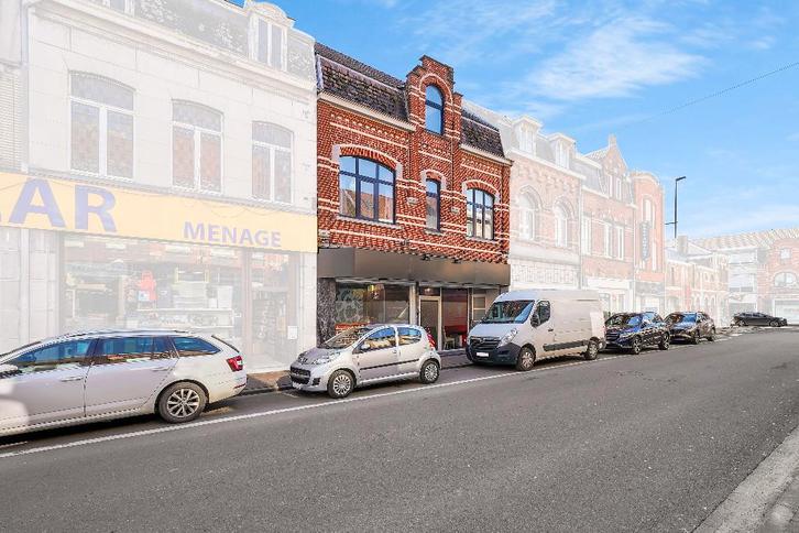Immeuble mixte rénové : commerce + habitation, Immo, Huizen en Appartementen te koop, Provincie Henegouwen, 200 tot 500 m², Tussenwoning