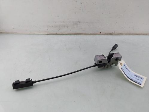 MOTORKAP SLOT Skoda Karoq (01-2017/-) (|57B823509|), Auto-onderdelen, Carrosserie, Skoda, Gebruikt