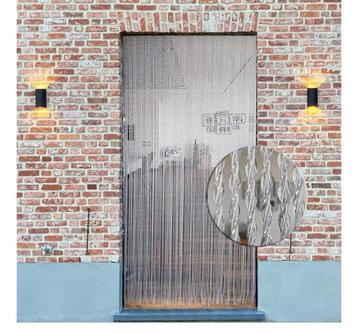 Rideau de porte beschikbaar voor biedingen