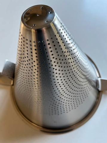 Puntzeef roestvrij staal ø18cm beschikbaar voor biedingen