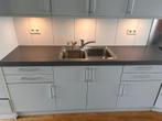 Moderne complete keuken inclusief apparaten GEDEMONTEERD, Wit, Enkelwandige keuken, Ophalen of Verzenden, Zo goed als nieuw