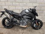 KTM Duke 890 2022 accidentée, Motos, Motos | KTM, Entreprise, Poignées chauffantes, Naked bike