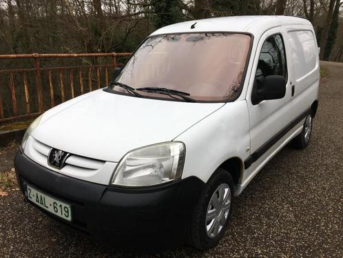 Peugeot partner 2.0hdi   AIRCO, Auto's, Bestelwagens en Lichte vracht, Bedrijf, Te koop, Airconditioning, Peugeot, Diesel, Wit