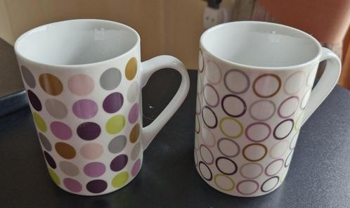 Koffiemok-2stuks-print bollen paars/groen-hoogte 10 cm-NIEUW, Huis en Inrichting, Keuken | Servies, Nieuw, Kop(pen) en/of Schotel(s)