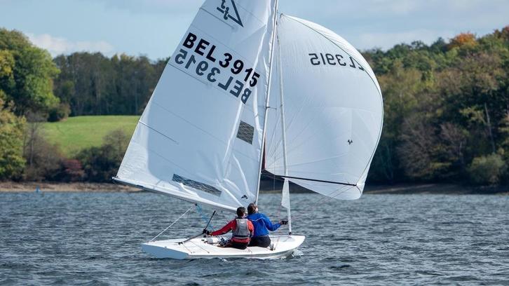 Flying Fifteen, Watersport en Boten, Open zeilboten, Gebruikt, Overige typen, 6 meter of meer, Polyester, Geen motor, Ophalen