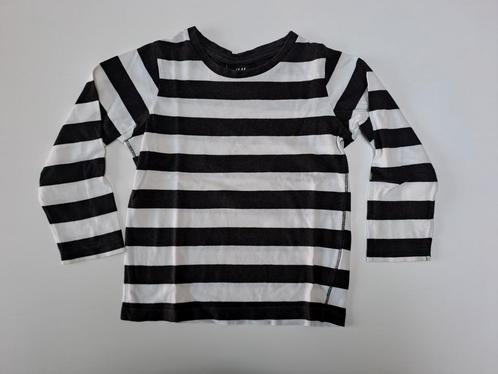Mt 98-104 Wit zwarte gestreepte T-shirt met lange mouwen, Kinderen en Baby's, Kinderkleding | Maat 98, Gebruikt, Jongen, Shirt of Longsleeve