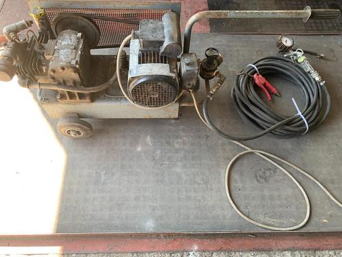 Mobiele compressor, Doe-het-zelf en Bouw, Compressors, Gebruikt, 6 tot 10 bar, Minder dan 25 liter, Minder dan 200 liter/min, Geluidgedempt