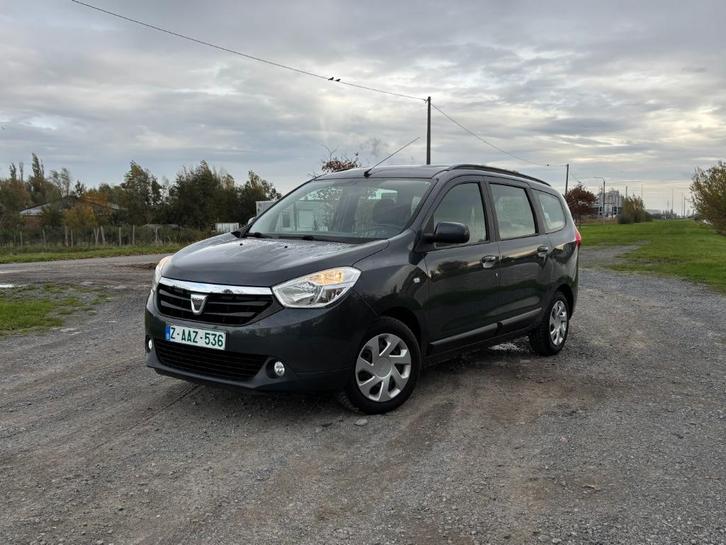 DACIA LODGY 1200 TURBO BENZINE GPS 5 PLAATSEN  TREKHAAK, Auto's, Dacia, Bedrijf, Te koop, Lodgy, ABS, Adaptieve lichten, Adaptive Cruise Control