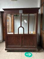 billetterie ou bureau d'accueil, Enlèvement