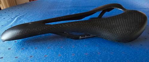 Ultralichte carbon zadel voor Brompton, Vélos & Vélomoteurs, Vélos Pièces, Utilisé, Général, Enlèvement ou Envoi