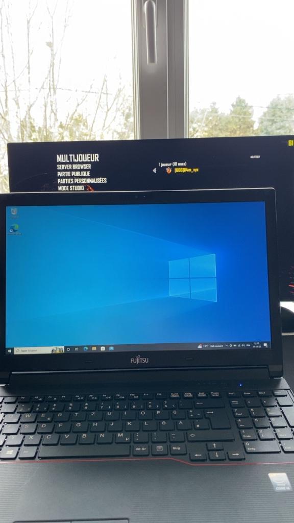 Pc portable Fujitsu, Informatique & Logiciels, Ordinateurs portables Windows, Comme neuf, 17 pouces ou plus, SSD, 3 à 4 Ghz, 16 GB