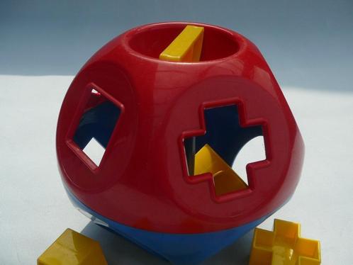 Tupperware  dobbelsteen puzzel plastiek educatief 15 cm, Kinderen en Baby's, Speelgoed | Educatief en Creatief, Zo goed als nieuw