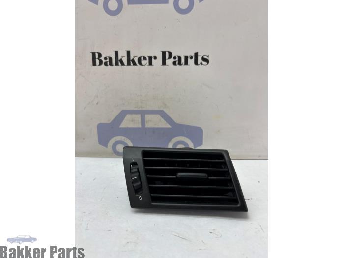 Grille aération tableau de bord d'un BMW X3, -, -, 3 mois de garantie, Utilisé