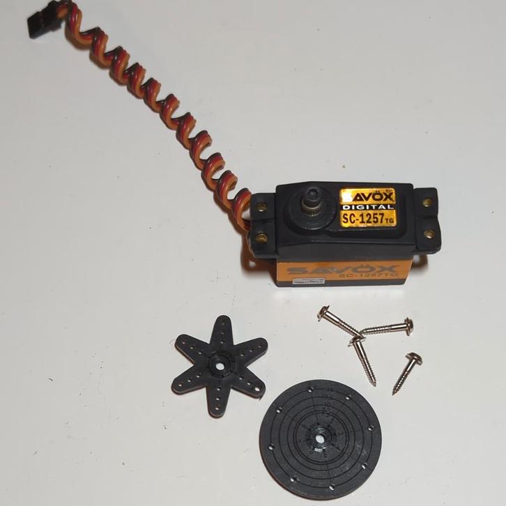 Savöx SC-1257TG servo titanium gear (Tamiya HPI XRAY Losi), Hobby & Loisirs créatifs, Modélisme | Radiocommandé & Téléguidé | Voitures