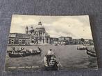oude postkaart Venetië Chiesa della Salute, Verzamelen, Postkaarten | Buitenland, Ophalen of Verzenden, 1920 tot 1940, Gelopen