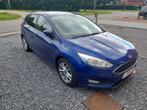 Ford focus ecoboost business class, Autos, Ford, 5 places, Berline, Tissu, Bleu