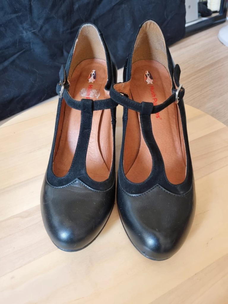 Dan) 2 paires d'Escarpin Hush Puppies 37 beige/doré et 1 noi, Autres couleurs, Escarpins, Comme neuf, HUSH PUPPIES