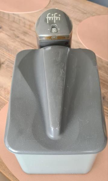Frifri friteuse, Enlèvement, Utilisé