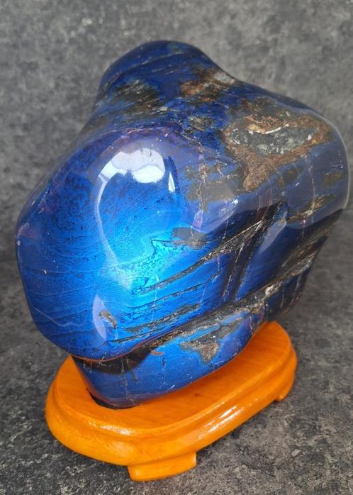 reuzen barnsteen/amber stuk gratis houten standaard 3.26 KG!, Verzamelen, Mineralen en Fossielen, Fossiel, Ophalen of Verzenden