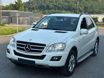Mercedes-Benz M-Klasse ML 300 ML 300 CDI 4 MATIC PNEUMATIQUE