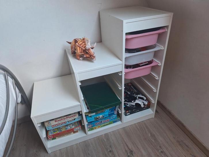 Trofast kast ikea met legplanken en of bakken, Kinderen en Baby's, Kinderkamer | Commodes en Kasten, Kast, Ophalen