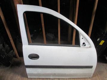 PORTIER RECHTS VOOR Opel Combo (Corsa C) (01-2001/02-2012) beschikbaar voor biedingen