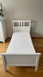 Ikea Hemnes 1 persoonsbed met boxspring en matras, Huis en Inrichting, Slaapkamer | Bedden, Ophalen, Eenpersoons, Scandinave, Hout