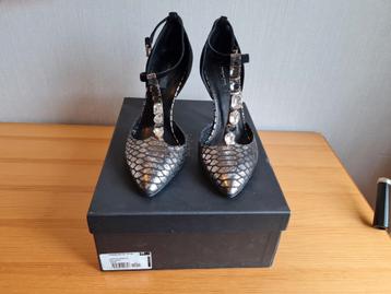Escarpins Patricia Pepe avec imprimé taille 38, Enlèvement ou Envoi, Escarpins, Comme neuf, Patrizia Pepe