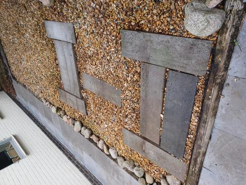 17 betonnen boordstenen 100x30x6, Tuin en Terras, Bielzen en Borduren, Zo goed als nieuw, Ophalen