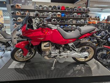 Moto Guzzi V100 Rood - NIEUW - 0 KM- 1699 EURO KORTING