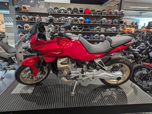 Moto Guzzi V100 Rood - NIEUW - 0 KM- 1699 EURO KORTING, Motos, Motos | Moto Guzzi, Entreprise, Tourisme, plus de 35 kW, 2 cylindres