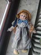 Poupée en porcelaine ancienne, Enlèvement ou Envoi, Comme neuf, Poupée