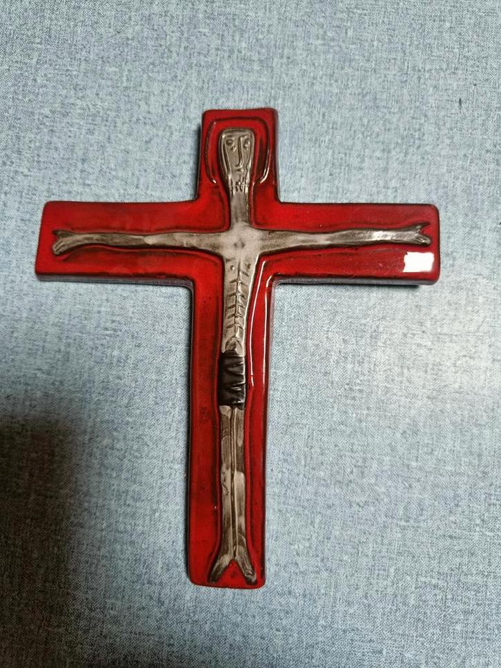 Vintage keramiek kruisbeeld Oswald Tierberghien, Collections, Religion, Comme neuf, Enlèvement ou Envoi