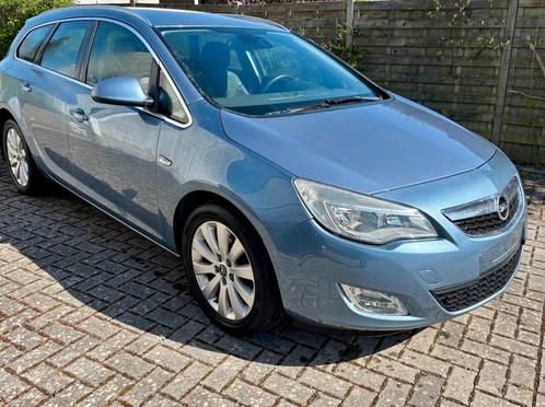 A vendre opel astra break diesel, Auto's, Opel, Particulier, Astra, ABS, Airbags, Airconditioning, Boordcomputer, Centrale vergrendeling