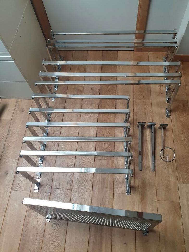 Lot de présentoirs professionnel Retif pour magasin/dressing, Vêtements | Femmes, Portants à vêtements, Comme neuf, Enlèvement ou Envoi