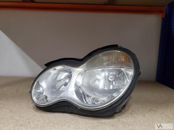 Mercedes C klasse W203 facelift koplamp halogeen €50 sedan